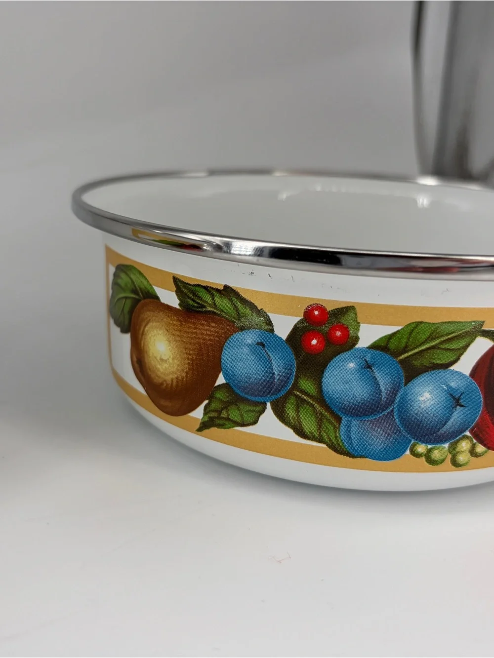 Tabletops Unlimited set of 2 EDEN enamel metal bowls.